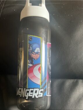 Avengers Captain America Water Bottle - Black & White